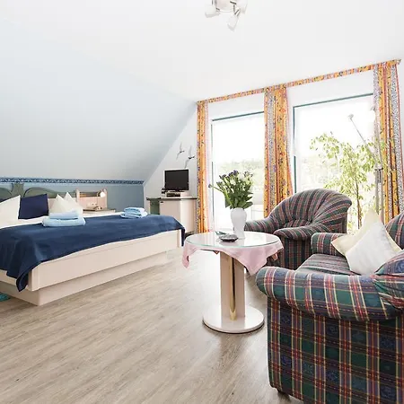 Garni Am Deich * זינקסט